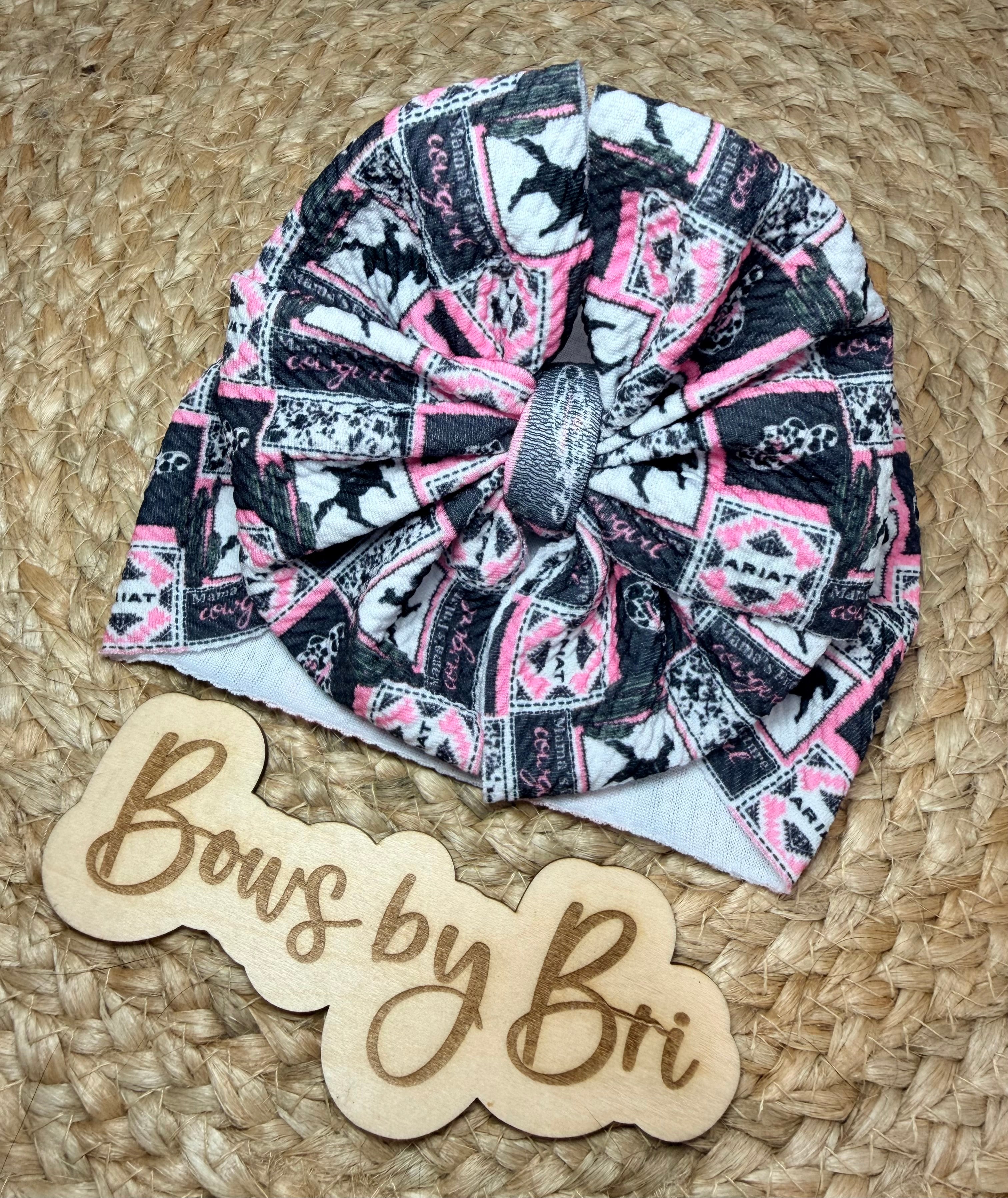 Baby ariat messy wrap